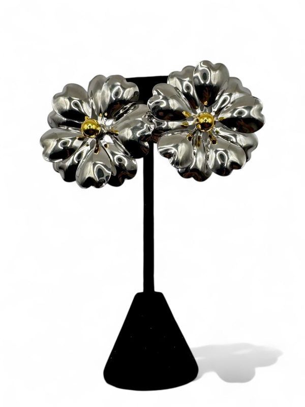 Flores de Metal