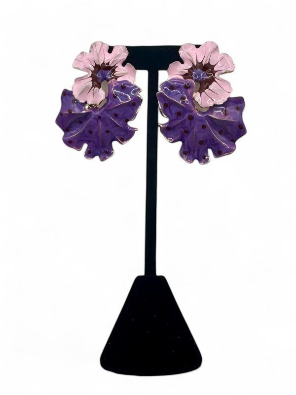 Flores Moradas Brillosas